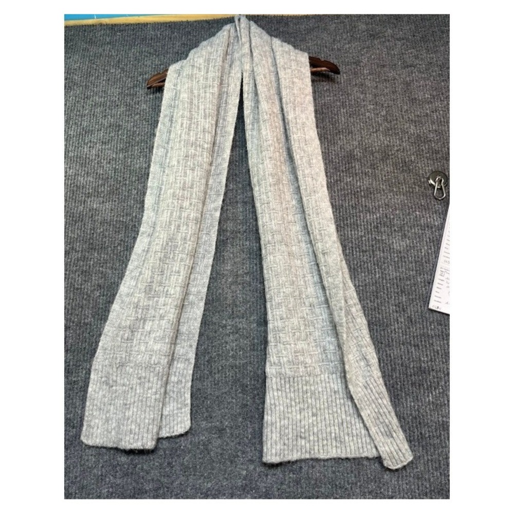 Universal Thread Gray Textured Knit Scarf Basketweave Ribbed Trim Winter Wrap